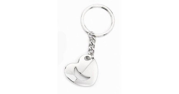 Metallic Heart shaped keychain