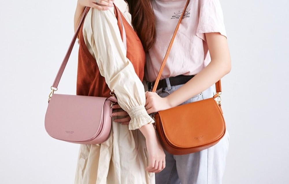 Pierre Loues Womens Bag Crossbody Burgundy Colour - 2