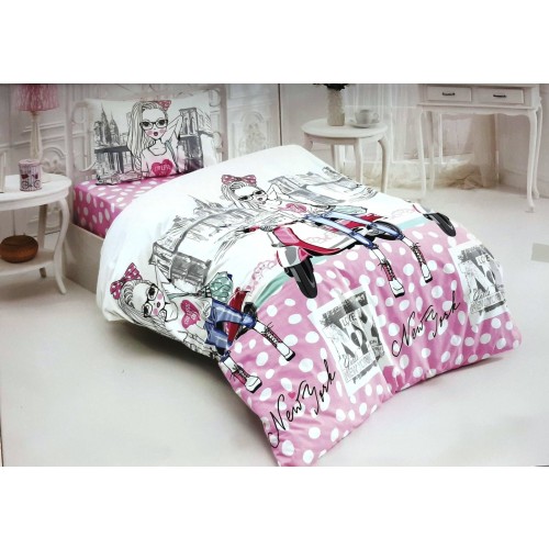 Kids Single Bedding Set With a Duvet Cover - Girl In New York by Ipekce Home - 1